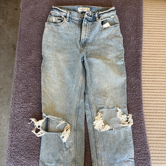 Abercrombie & Fitch Jeans Abercrombie Curve Love Ultra High Rise 9s